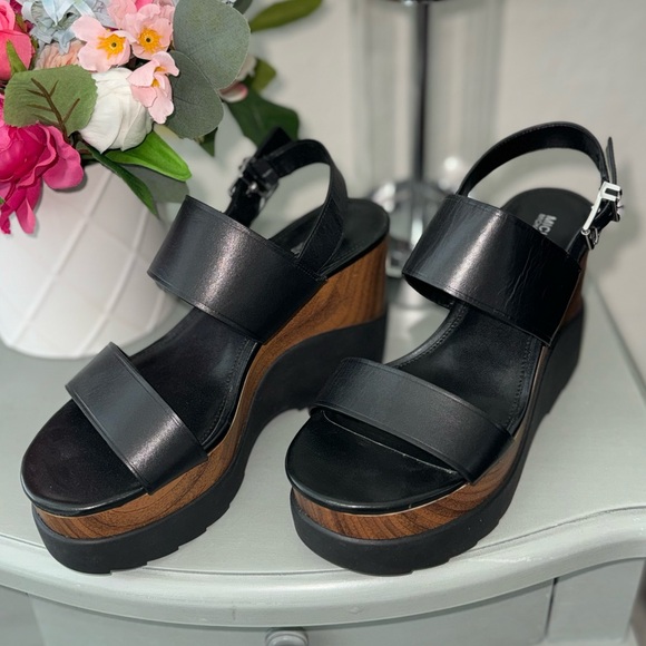 🖤BRAND*NEW, never worn, original box unavailable - Picture 5 of 5